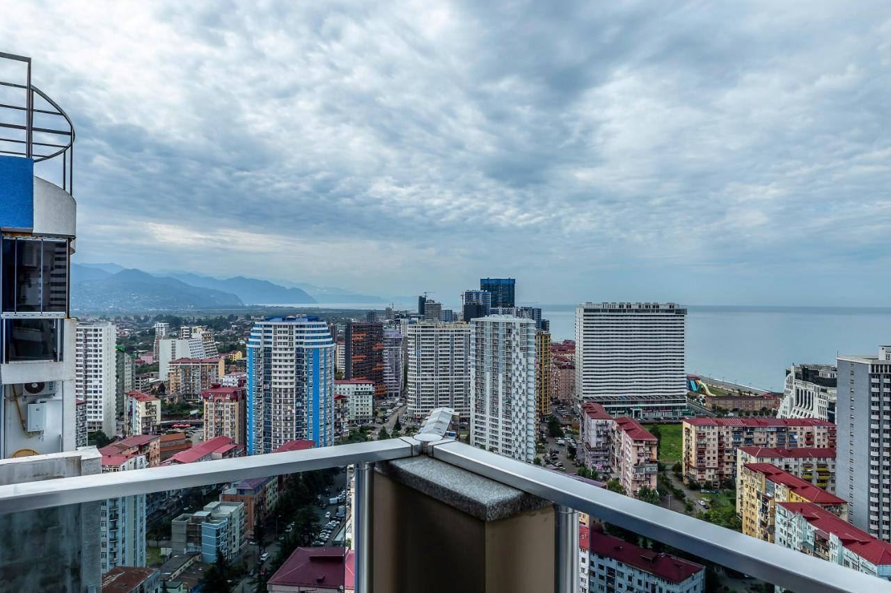 G-Point Lägenhet Batumi Exteriör bild