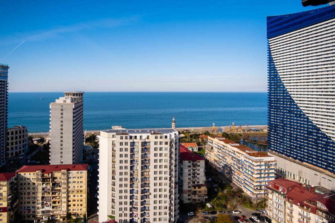 G-Point Lägenhet Batumi Exteriör bild